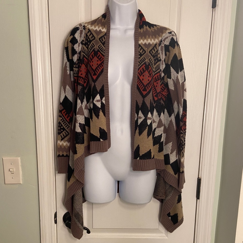 Tribal cardigan great condition, worn once, size small,